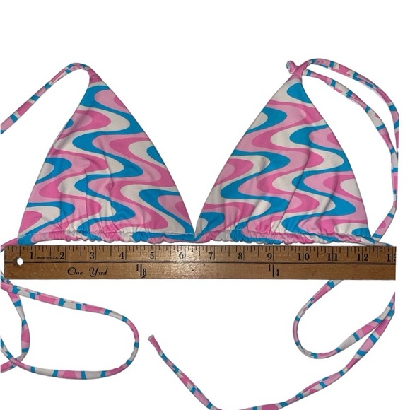 FRANKIES BIKINIS. 'WILDFLOWER' TRIANGLE BIKINI TOP. PINK,WHITE,BLUE. SZ MEDIUM. - Picture 3 of 4
